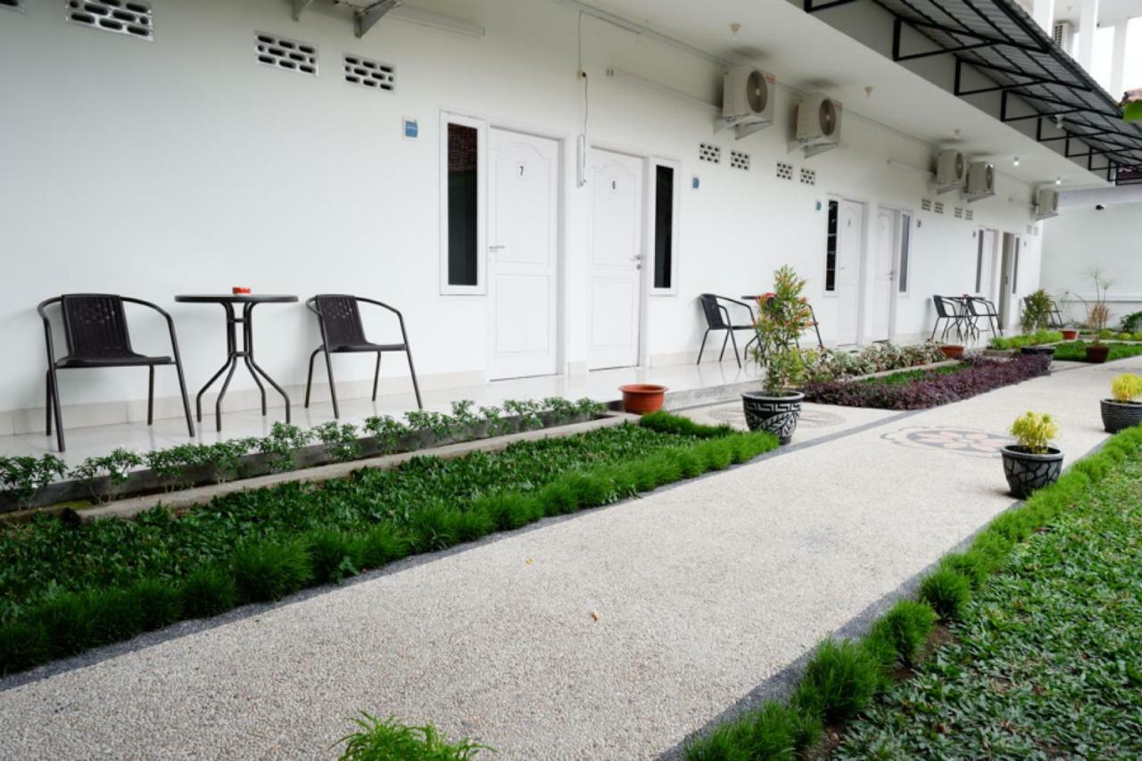 Reddoorz Near Mataram University Exterior foto