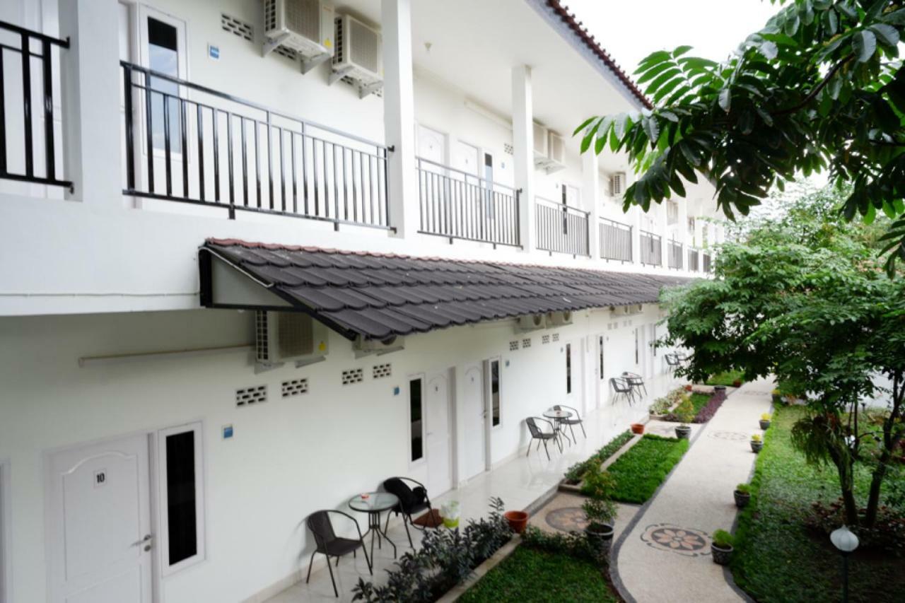 Reddoorz Near Mataram University Exterior foto