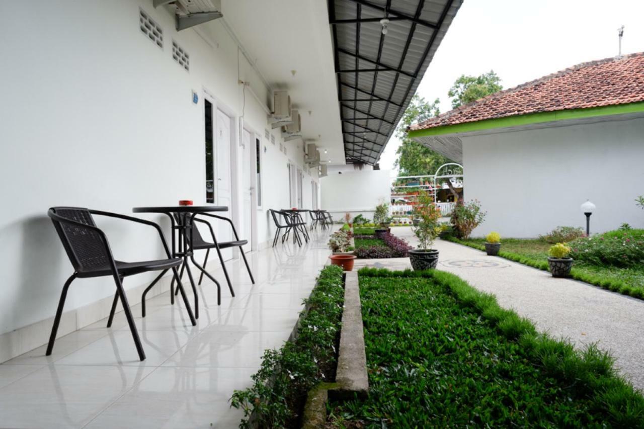 Reddoorz Near Mataram University Exterior foto